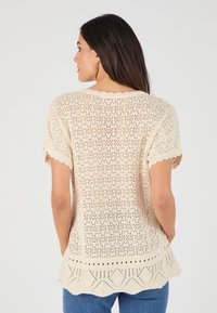 Damart POINTELLE    - T-shirt print - ecru