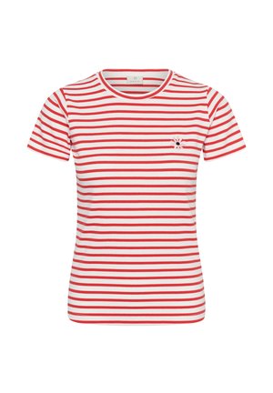 T-shirt blanc à manches courtes avec des rayures rouges horizontales et une petite marguerite brodée sur le côté gauche de la poitrine.
