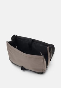 anello MESSENGER UNISEX - Mala a tiracolo - grey/beige