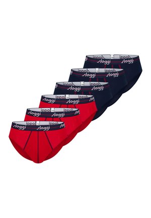 Sześć męskich majtek w układzie przesuniętym, trzy czerwone i trzy granatowe, każda z czarnym elastycznym pasem w talii z logo "sloggi".