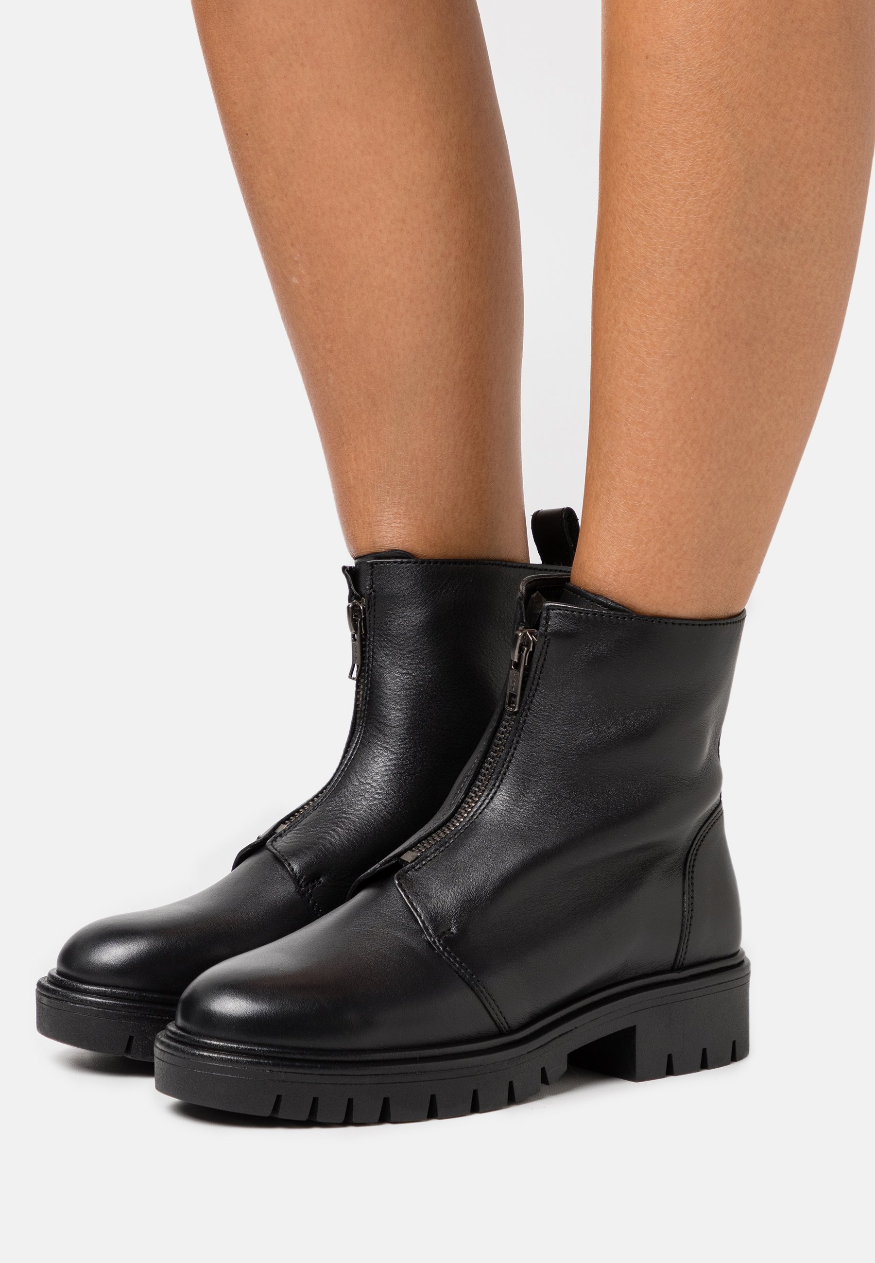 aldo platform ankle boots