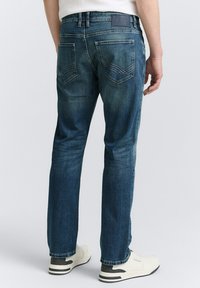 TOM TAILOR TTMARVIN Straight - Straight leg jeans - used mid stone blue denim