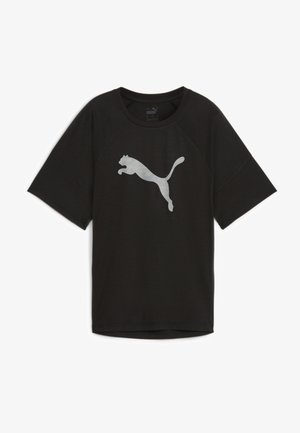 Camiseta de manga corta negra, hecha de una tela ligera. Cuenta con un gran logo reflectante de Puma en blanco en la parte frontal. Cuello redondo.