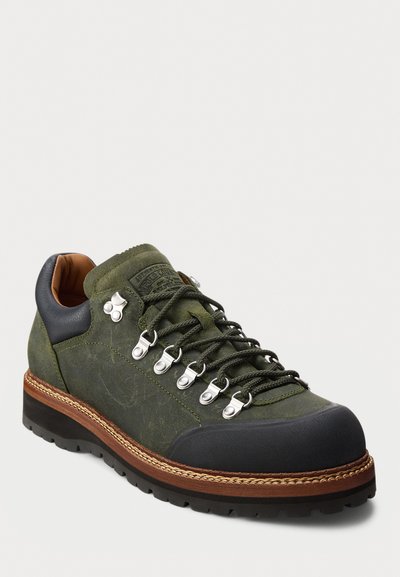 Polo Ralph Lauren ALPINE LOW SUEDE TRAIL BOOT - Nööritavad poolsaapad - estate olive