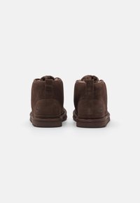 UGG NEUMEL - Enkelkaarsjes - burnt cedar