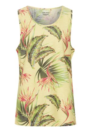 Žuta bezračna majica s printom tropskog lišća i cvijeća. Mekani materijal s laganom teksturom, s živopisnim zelenim i ružičastim akcentima.
