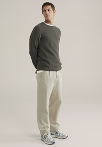 WE Fashion Pulover - army green