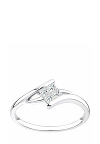 Sudraba gredzens ar kvadrāta formas dimanta iestatījumu, gluda, izliekta josla un atvērtu dizaina elementu uz katras puses no akmens.