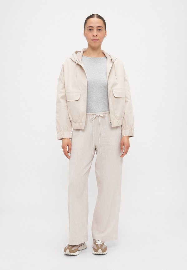 TROUSERS - Trousers - light beige3