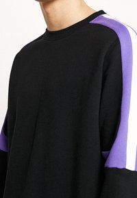 Urban Classics Sudadera - black