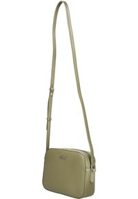 Borsa a tracolla verde oliva realizzata in materiale liscio, caratterizzata da una forma rettangolare, tracolla regolabile e logo argentato sulla parte anteriore.