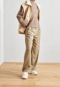 Anna Field Stickad tröja - brown