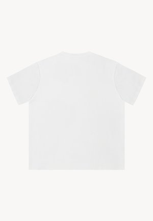 Witte t-shirt met korte mouwen en een losse pasvorm. Gemaakt van zacht katoen, met een ronde hals en schone naden, zonder zichtbare logo's of patronen.
