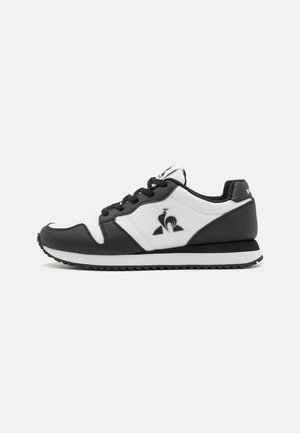 PLATINIUM 2 UNISEX - Zapatillas - optical white/black