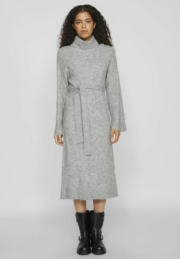 MIDI ROLLKRAGEN - Strickkleid