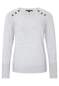 Suéter gris claro de manga larga, con cuello redondo y sutiles rayas horizontales. Cuenta con botones decorativos dorados en el hombro.