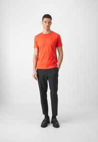 JOOP! Jeans ALPHIS - Basic póló - light pastel red
