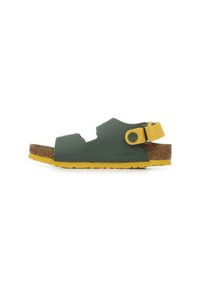 Des sandales Birkenstock vertes avec une tige texturée, un design découpé, des accents jaunes, une semelle en liège et une sangle au talon ajustable.