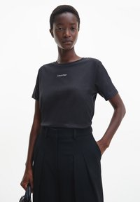 Calvin Klein - MICRO LOGO - Tricou basic - ck black Imagine miniatură 1