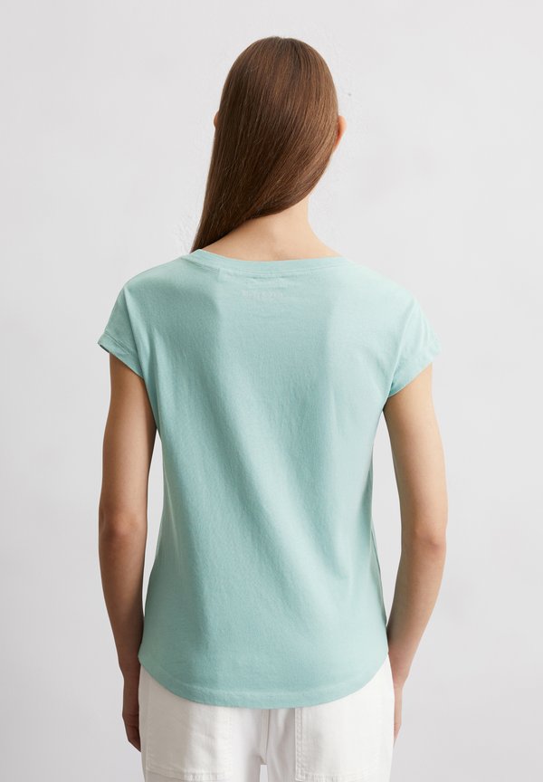 OVERCUT SLEEVES DEEP ROUND NECK - Basic T-shirt - pure teal3