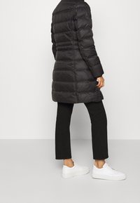 Tommy Hilfiger Dunkappa / -rock - black