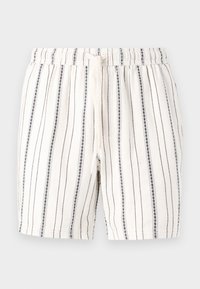 Shorts blancs à rayures verticales bleu marine, avec une taille élastique et un cordon de serrage. Texture douce avec un design léger et décontracté.