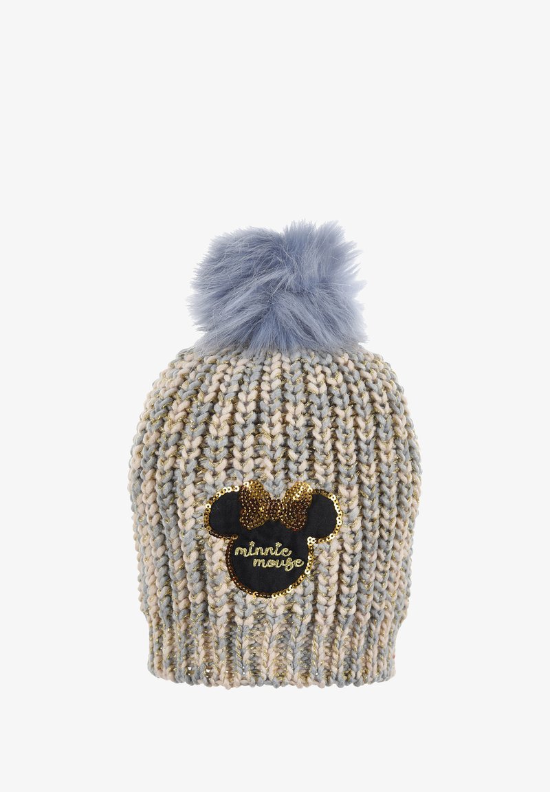 Szydełkowa czapka w kolorze szarym i beżowym z puszystym, jasnoniebieskim pomponem. Ma czarną naszywkę z Myszką Miki, ozdobioną cekinami oraz złotym napisem.