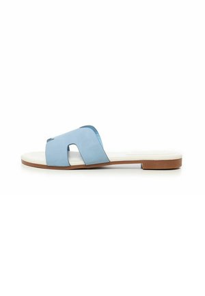 ROSSIE - Pantolette flach - azzurro