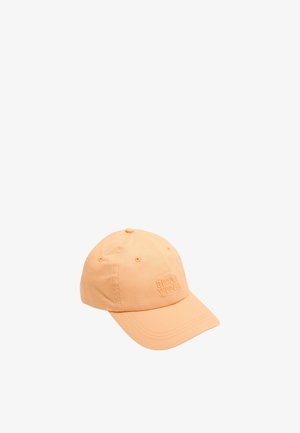 Jasnopomarańczowa czapka z daszkiem z haftowanym napisem "BIMBA Y LOLA" na przodzie, z panelem przeszywanym i otworami wentylacyjnymi.
