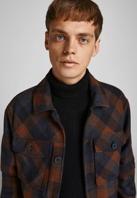 Jack & Jones JJPANNEL ROLL NECK - Maglione - black