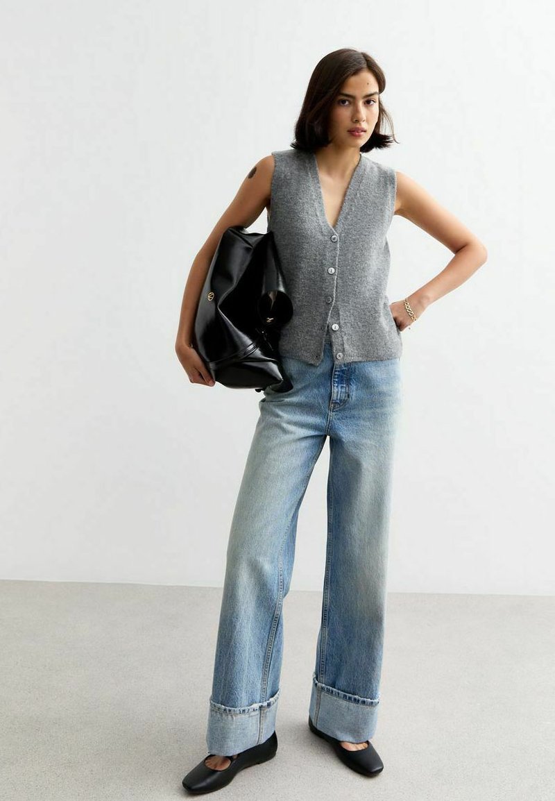 New Look BUTTON - Vest - grey