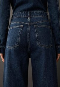 Mango Mono - dark blue