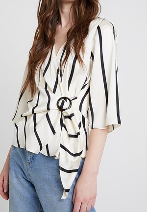 Blouse - white