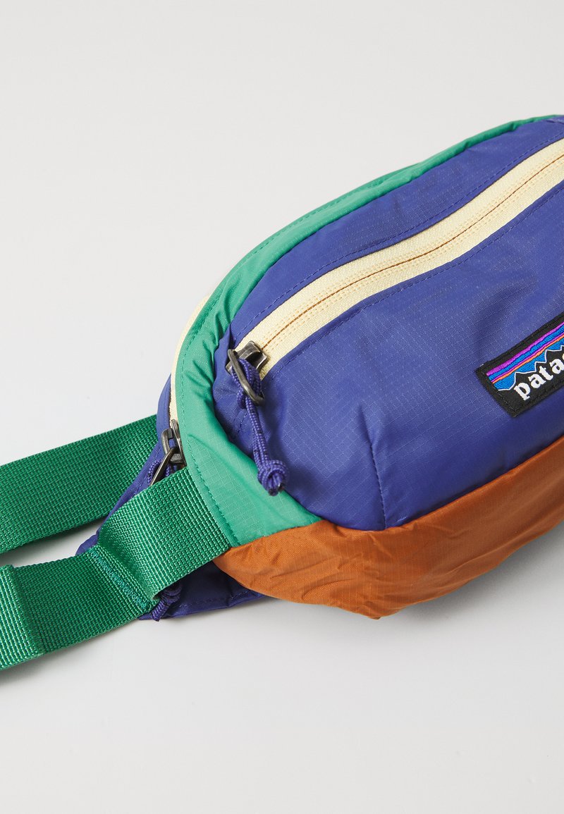 patagonia bum bag purple Patagonia TERRAVIA MINI UNISEX - Bum bag - solstice purple/dark purple