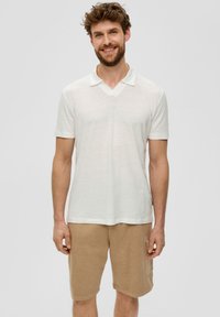 s.Oliver Poloshirt - weiß