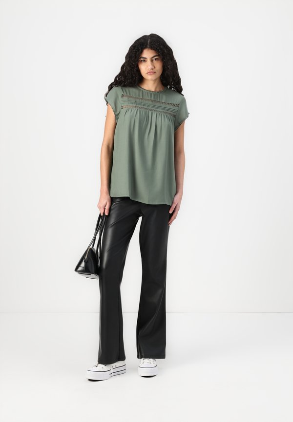 VMDEBBIE PLEAT - Blouse - laurel wreath4