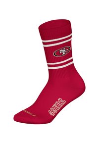 Czerwona sportowa skarpeta z białymi paskami, logo San Francisco 49ers na łydce oraz napisem "49ERS" na bocznej części stopy.