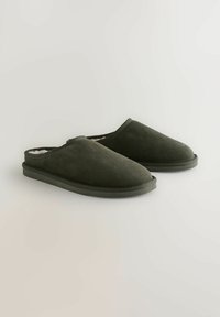 Next SIGNATURE-REGULAR FIT - Papucsszandálok - new khaki green