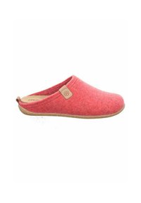 Scarpa rossa in feltro slip-on con punta arrotondata, etichetta in pelle color pelle e suola dal colore naturale, progettata per un facile utilizzo e comfort.