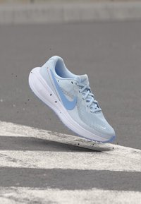 Unausgewählt, football grey/aluminum/white/anthracite
