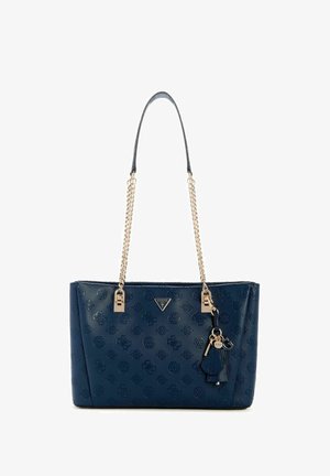 Sac à main synthétique bleu marine avec motif floral en relief, poignées chaîne dorées et détails logo. Comprend un porte-clés amovible.