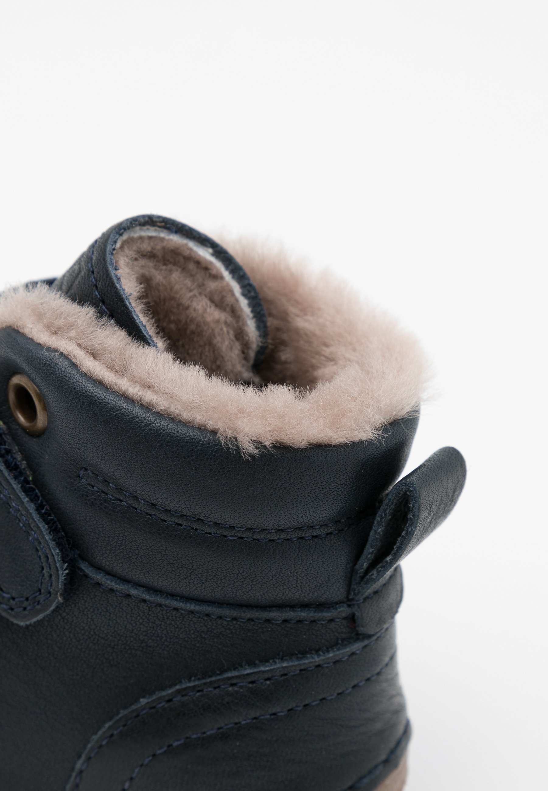 wide fit winter boots uk
