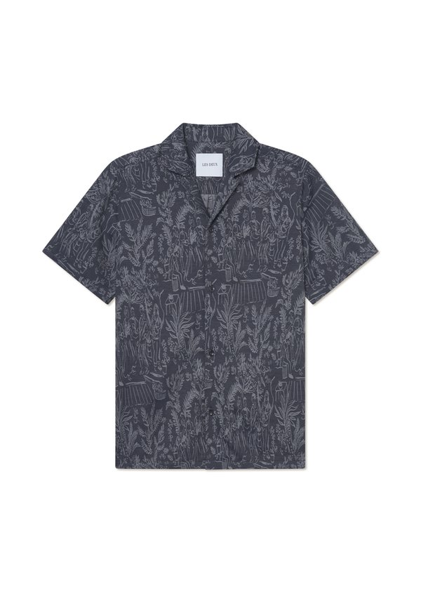 LESLEY DANCING - Shirt2