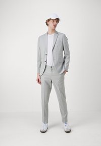 Selected Homme SLHSLIM CEDRIC STRUCTURE SUIT - Odijelo - light green melange