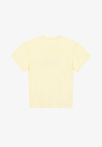 T-shirt jaune clair à manches courtes, posé à plat, montrant le dos sur fond blanc.