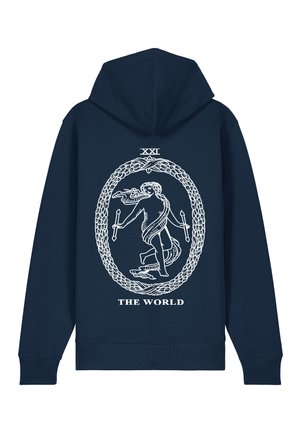 Hoodie bleu marine avec un design graphique représentant une silhouette entourée d'une bordure circulaire ornée, accompagnée du texte "XXI LE MONDE" en blanc.