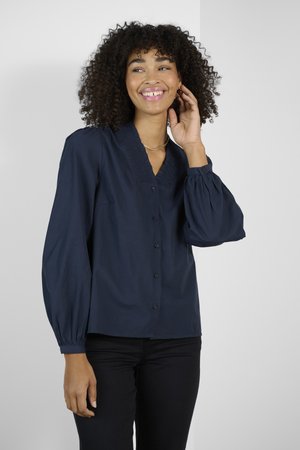 Kaffe KAMAIA - Button-down blouse - midnight marine