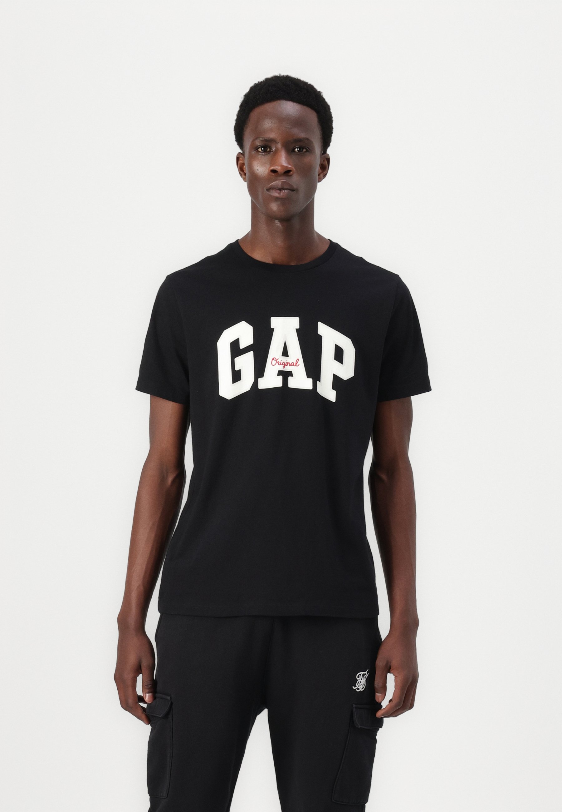 T-shirt Homme Gap Noir – Col V, Taille M, 100% Coton, Occasion Excellent état