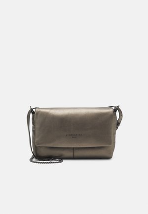 VALERIA CLUTCH S KLEINE, LÄSSIGE CLUTCH MIT KETTEN-DETAILS - Across body bag - warm metal