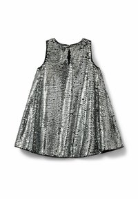 Strieborné trblietavé šaty s rozšíreným A-linovým strihom, okrúhlym výstrihom a bezrukávovým dizajnom. Obsahujú otvor na chrbte vo forme kľúčovej dierky, podšitý čiernou látkou.